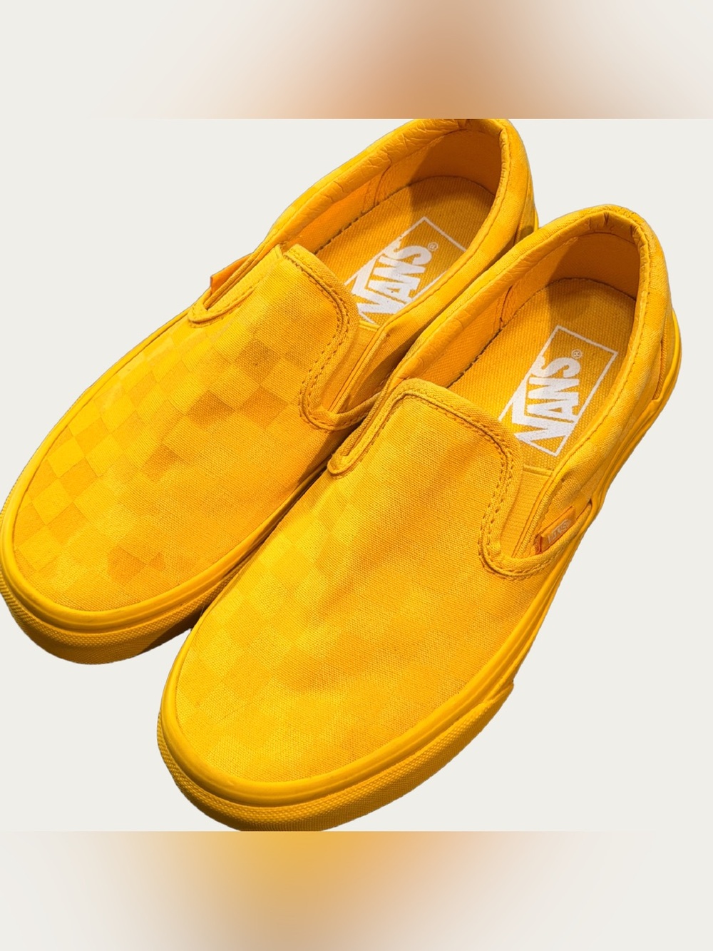 Vans Classic Slip-On Women 6.5 Spectra Yellow Checkerboard Low Top Skateboard